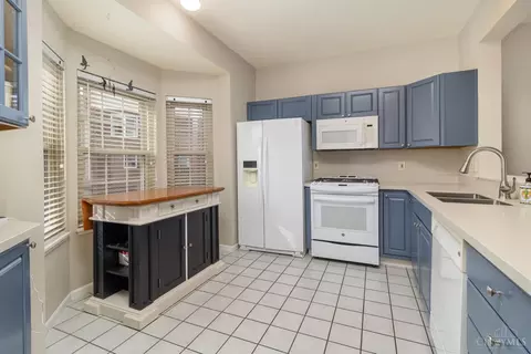 Kitchen - 2622 Morrow Pl, Cincinnati, OH 45204 photo 1 of 1