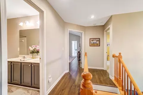 Entry Way - 5018 Midfield Rd, Cincinnati, OH 45244 photo 7 of 7