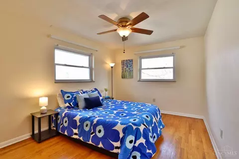 Bedroom - 1037 Bluejay Dr, Cincinnati, OH 45231 photo 1 of 6