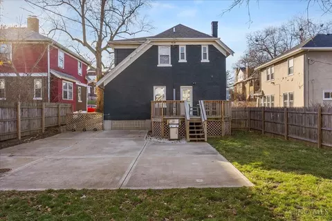 Exterior - 3972 Warwick Ave, Cincinnati, OH 45229 photo 7 of 8
