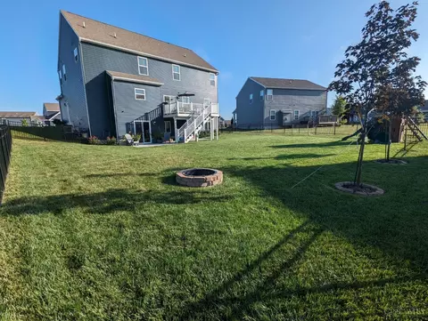 Exterior - 3129 Village Ct, Morrow, OH 45152 photo 2 of 5