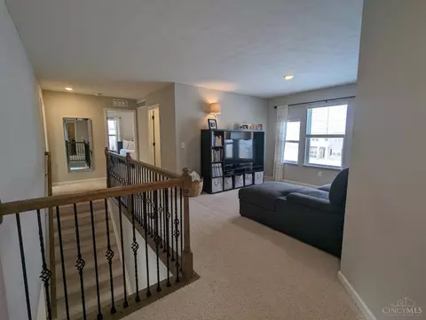 Entry Way - 3129 Village Ct, Morrow, OH 45152 photo 2 of 2