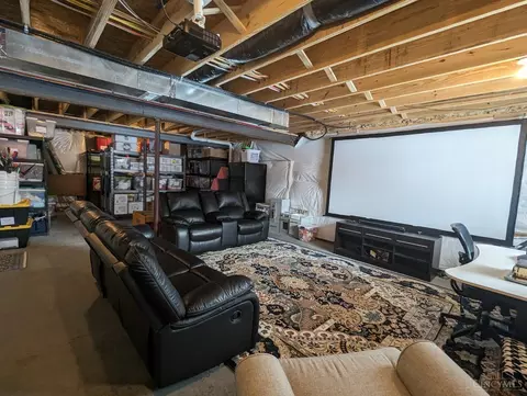 Living - 3129 Village Ct, Morrow, OH 45152 photo 2 of 2