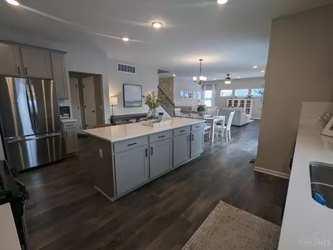 Kitchen - 3129 Village Ct, Morrow, OH 45152 photo 1 of 3