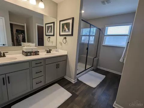 Bath - 3129 Village Ct, Morrow, OH 45152 photo 3 of 3