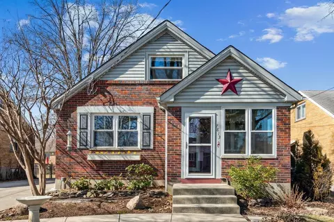 7813 Matson Ct, Deer Park, OH 45236