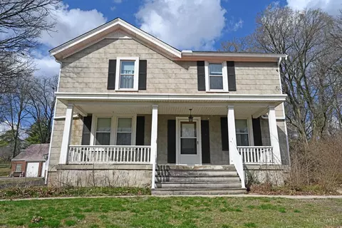 620 Seymour Ave, Cincinnati, OH 45216