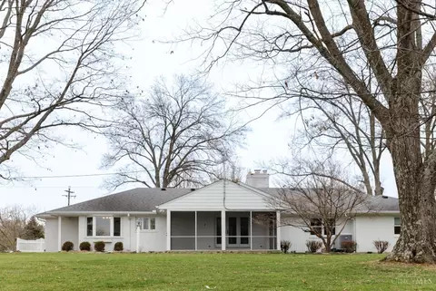 Exterior - 7245 Algonquin Dr, Cincinnati, OH 45243 photo 6 of 11