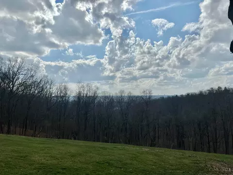 View/Area - 7245 Algonquin Dr, Cincinnati, OH 45243 photo 1 of 7