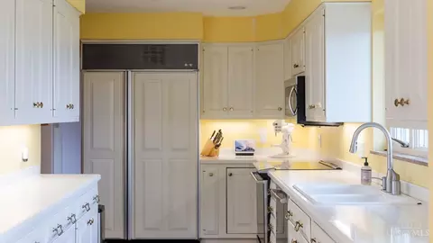 Kitchen - 7245 Algonquin Dr, Cincinnati, OH 45243 photo 2 of 2