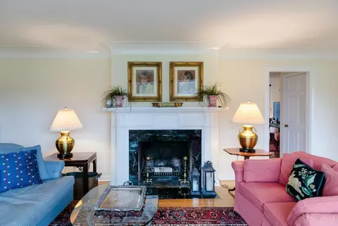 Living - 7245 Algonquin Dr, Cincinnati, OH 45243 photo 2 of 4