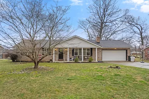 5512 Oak Grove Ave, Blanchester, OH 45107