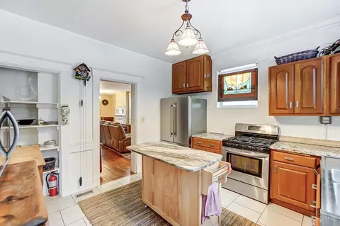 Kitchen - 2023 Ryan Ave, Cincinnati, OH 45219 photo 3 of 4