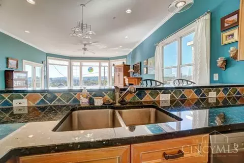 Kitchen - 516 Conroy St, Cincinnati, OH 45214 photo 7 of 7