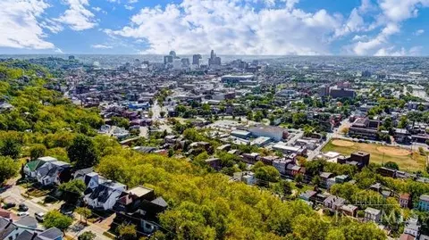 View/Area - 516 Conroy St, Cincinnati, OH 45214 photo 3 of 4