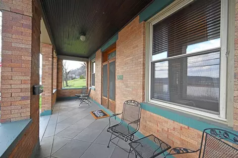 Exterior - 2548 River Rd, Cincinnati, OH 45204 photo 3 of 7