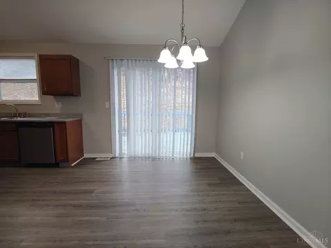 1000 Golfview Dr, Hamilton, OH 45013 photo 8