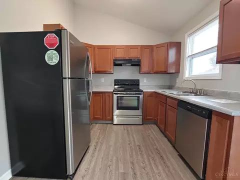 1000 Golfview Dr, Hamilton, OH 45013 photo 9