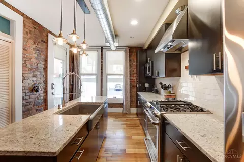 Kitchen - 1223 Jackson St #1, Cincinnati, OH 45202 photo 5 of 7