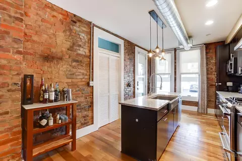 Kitchen - 1223 Jackson St #1, Cincinnati, OH 45202 photo 3 of 7