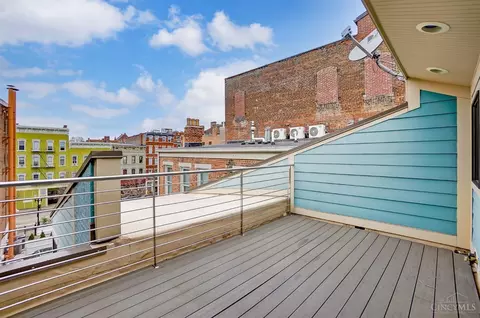 Exterior - 1223 Jackson St #1, Cincinnati, OH 45202 photo 7 of 9