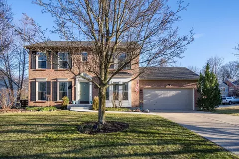 1135 Sparrowwood Blvd, Batavia, OH 45103