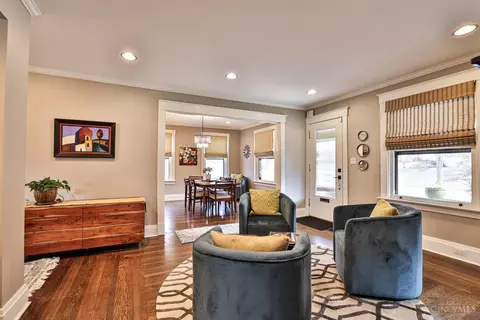 Living - 5 Elm Ave, Wyoming, OH 45215 photo 3 of 9