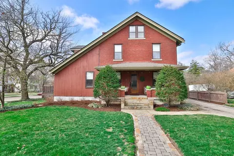 5 Elm Ave, Wyoming, OH 45215