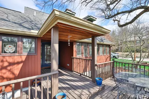 Exterior - 5 Elm Ave, Wyoming, OH 45215 photo 5 of 13
