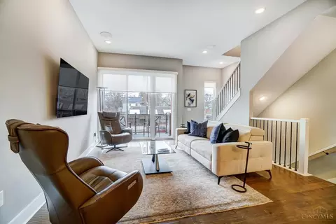 Living - 3129 Madison Rd, Cincinnati, OH 45209 photo 1 of 3