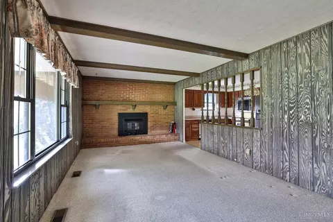 3339 Braewood Dr, Evendale, OH 45241 photo 5