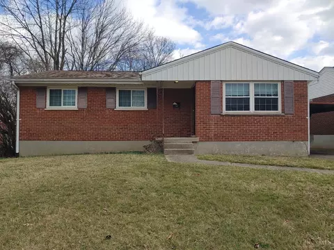 7534 Boleyn Dr, Colerain Twp, OH 45239