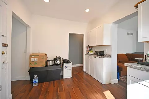 Kitchen - 3985 Warwick, Cincinnati, OH 45229 photo 3 of 4