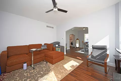 Living - 3985 Warwick, Cincinnati, OH 45229 photo 3 of 3