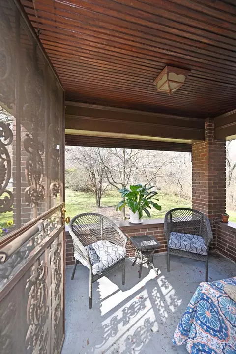 Exterior - 322 Amazon Ave, Cincinnati, OH 45220 photo 5 of 12