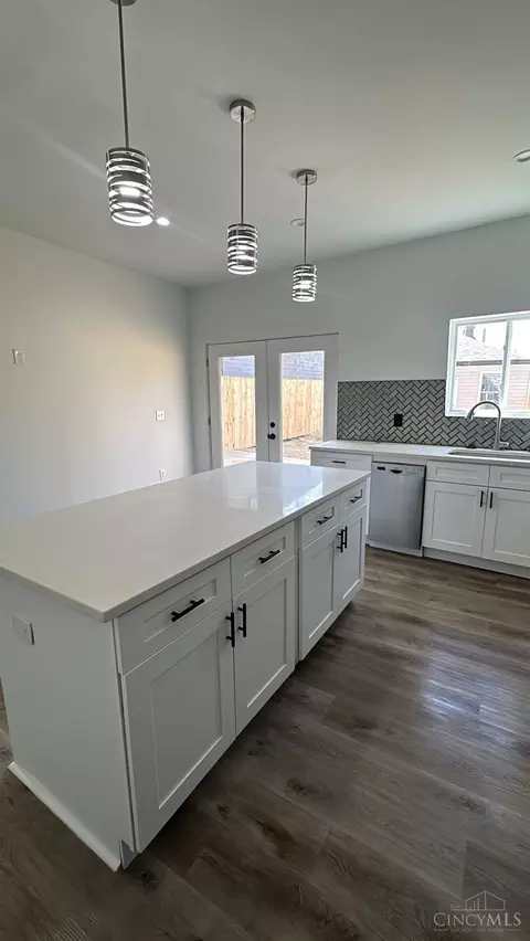 Other - 2513 Hemlock St, Cincinnati, OH 45206 photo 3 of 9
