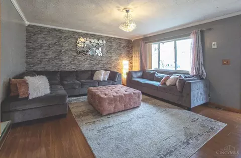 Living - 11703 Kenn Rd, Forest Park, OH 45240 photo 1 of 1