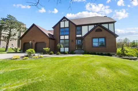 7240 Walnut Creek Dr, West Chester, OH 45069