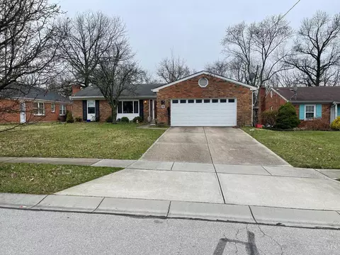 12087 Deerhorn Dr, Cincinnati, OH 45240