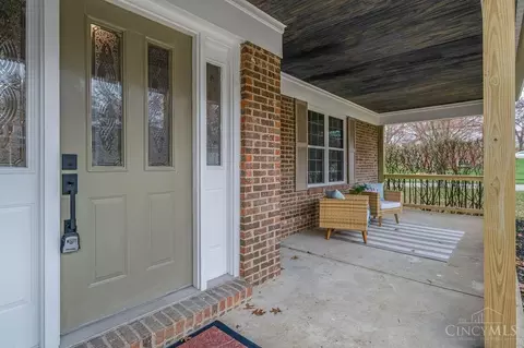 Exterior - 7465 Wallingford Dr, Cincinnati, OH 45244 photo 4 of 6