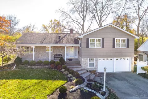 3206 Sheldon Rd, Middletown, OH 45042