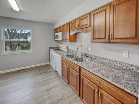 10858 West Rd, Harrison, OH 45030 photo 7