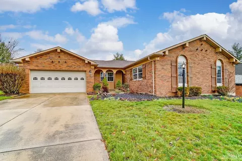 8088 Eastdale Dr, Cincinnati, OH 45255