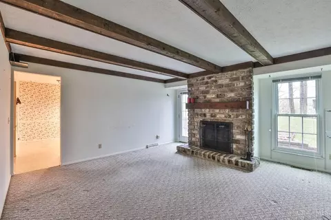 Living - 3681 Centurion Dr, Cincinnati, OH 45211 photo 5 of 6