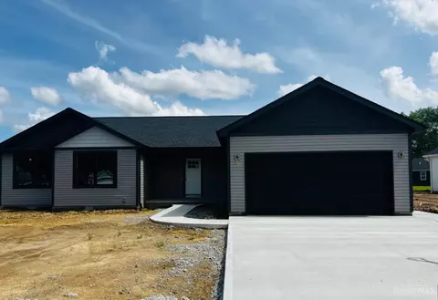 155 Willow Run, Mount Orab, OH 45154