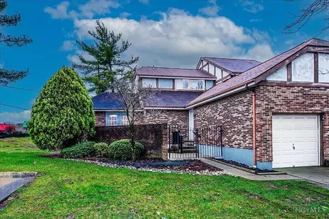 5674 Springdale Rd #11, Colerain Twp, OH 45251
