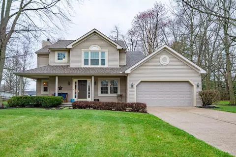 1425 Elrond Dr, Amelia, OH 45102