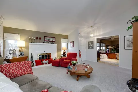 Living - Undisclosed, Centerville, OH 45459 photo 2 of 7