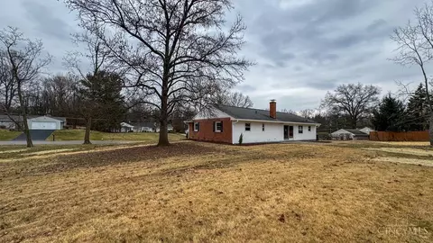 Exterior - 9651 Beech Dr, Cincinnati, OH 45231 photo 4 of 13