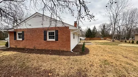 Exterior - 9651 Beech Dr, Cincinnati, OH 45231 photo 3 of 13